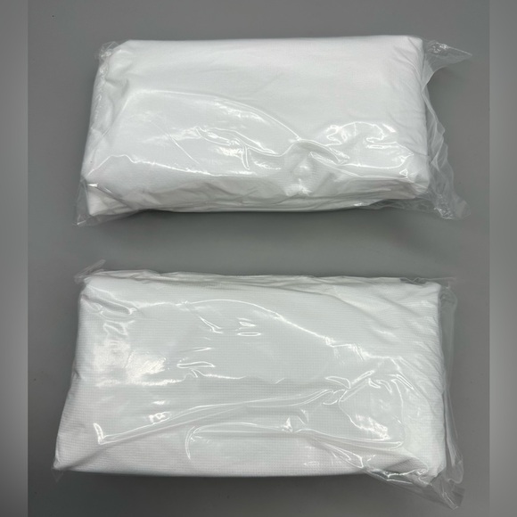 KleenGuard Protective Coverals, Clothes Protecting Cobverals - Size Large - Picture 4 of 13